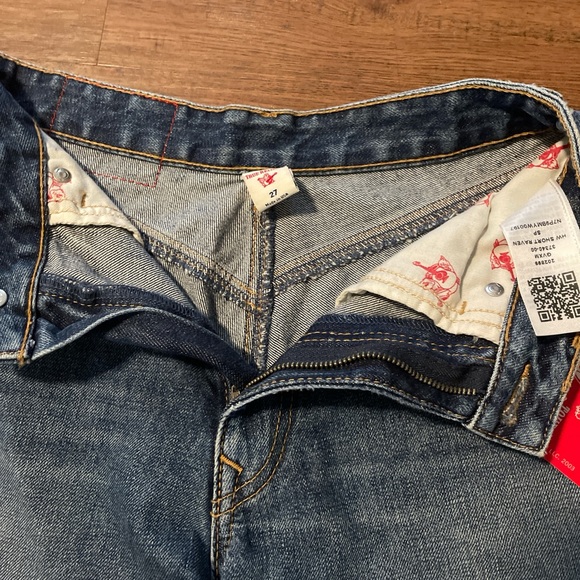 NWT never worn True religion shorts - Picture 2 of 3